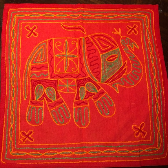 ♥️HOST PICK♥️ New Elephant covers (Set of 2) - Picture 8 of 15